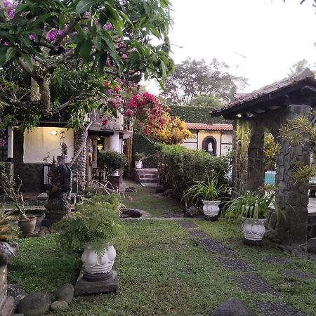 Adams Homestay Pangandaran Exterior photo